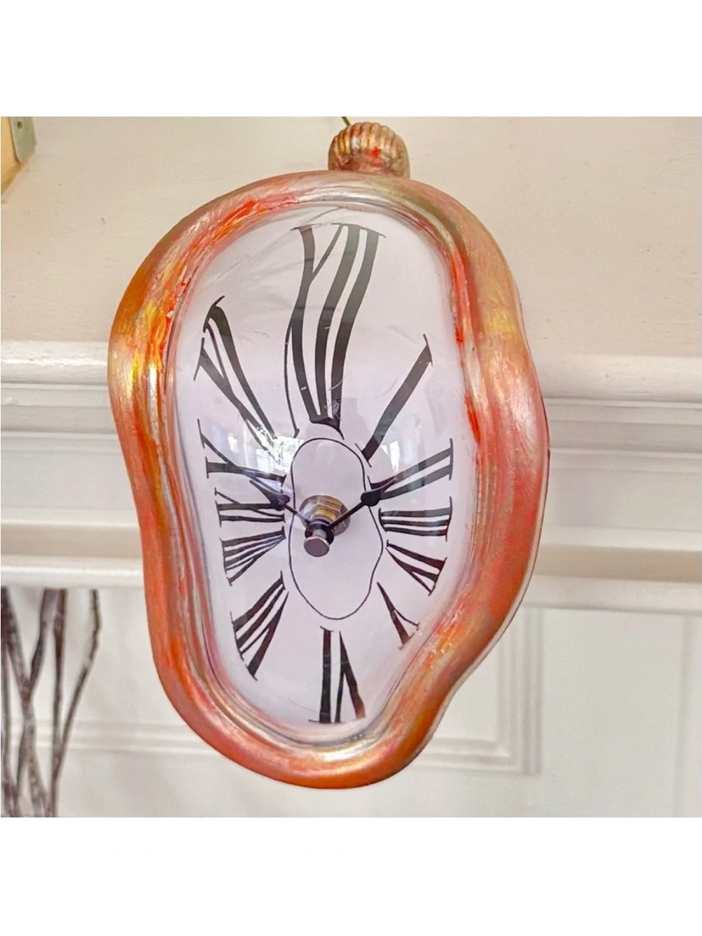 Hand painted melting clock - Picture 3 of 8